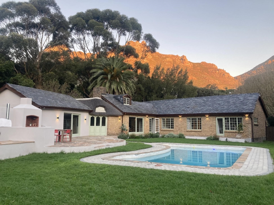 To Let 4 Bedroom Property for Rent in Blue Valley Western Cape